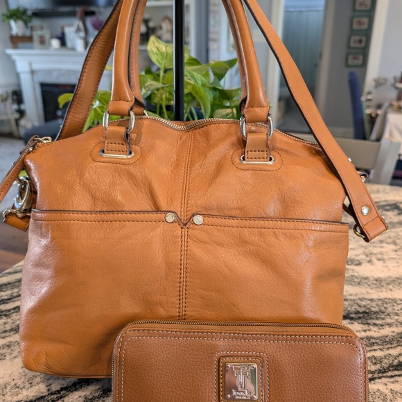 ✴️Tignanello Set ✴️Caramel Leather Shoulder Satchel Bag W/Wallet